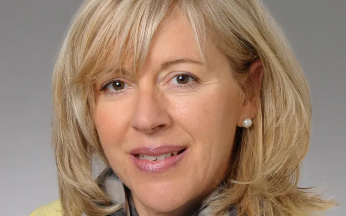 Bettina Willi, Ernährungs-Psychologische Beraterin, in ihrer Praxis
